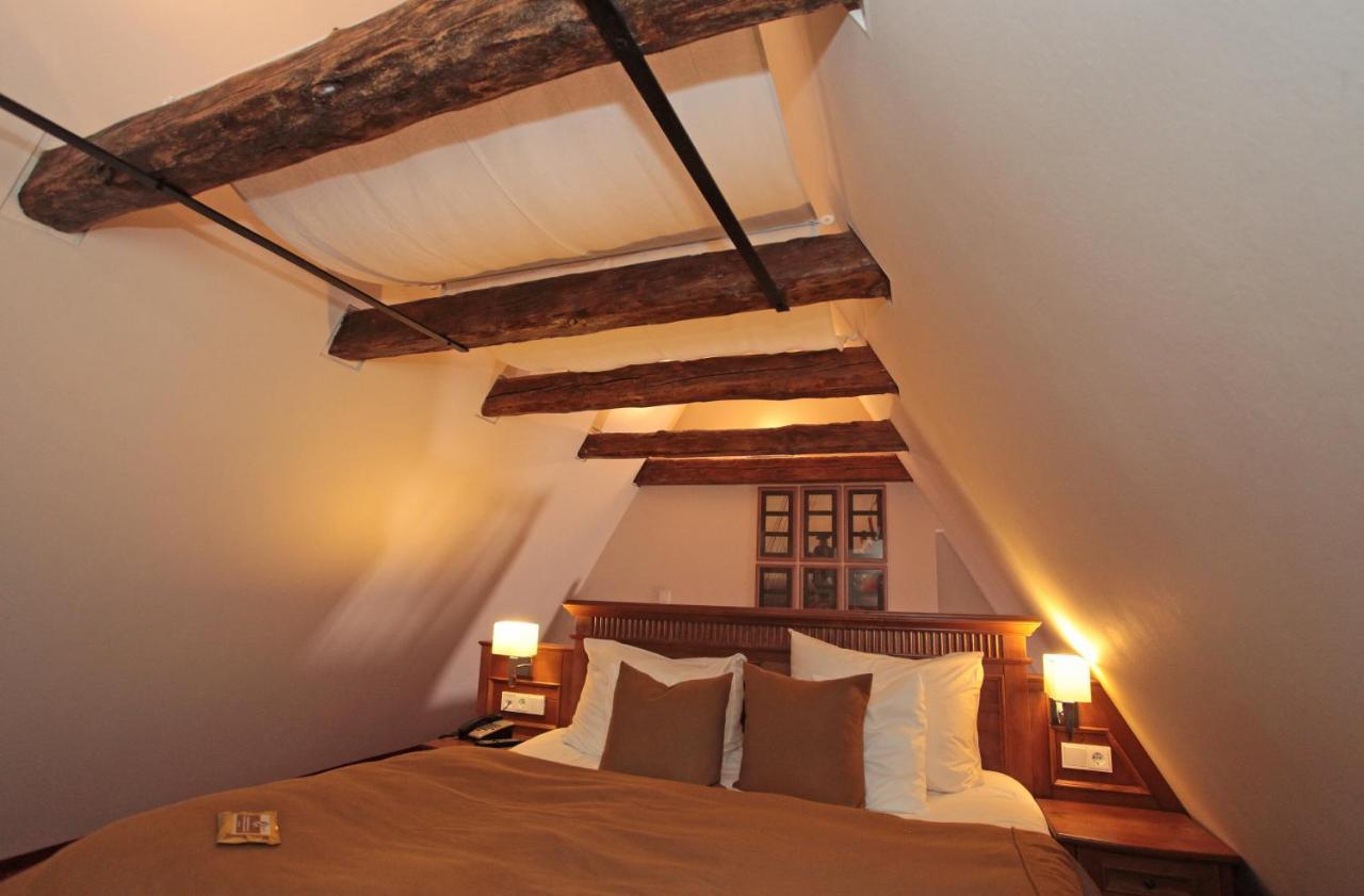 Romantik Hotel Scheelehof שטראלסונד מראה חיצוני תמונה