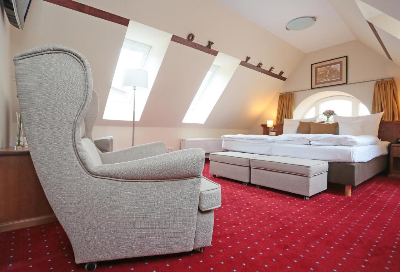 Romantik Hotel Scheelehof שטראלסונד מראה חיצוני תמונה